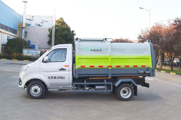 凌宇自裝卸式垃圾車的優(yōu)勢都有哪些？