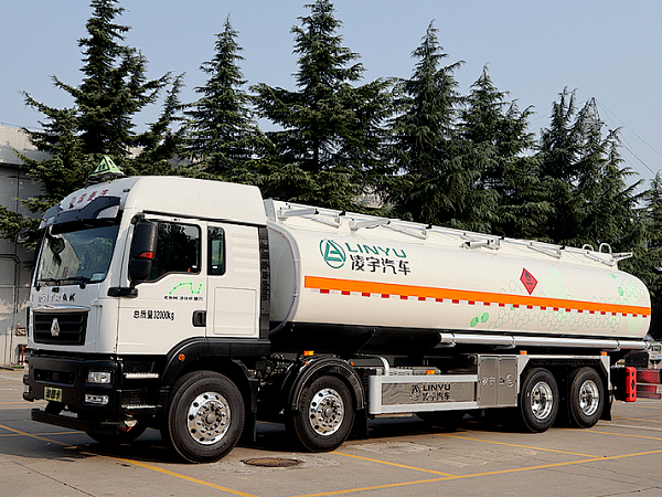 【2022“超虎想象”】凌宇全新液罐車，強勢來襲！