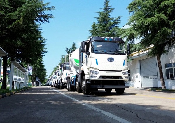 【發(fā)車(chē)新聞】花開(kāi)盛夏好風(fēng)光，蒸蒸日上交付時(shí)